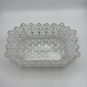 Daisy and Button Rectangle Bread Dish